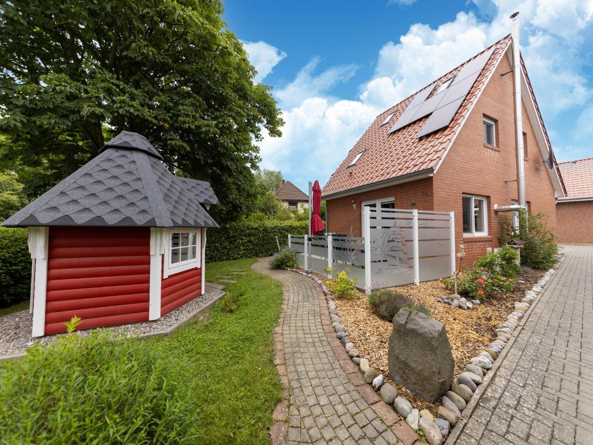 Modern Holiday Home With Sauna By The Sea In Wiek Wiek auf Rügen Esterno foto